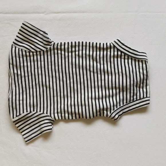 gerber onesie b&w striped cotton newborn bodysuit diaper shirt unisex - Picture 6 of 6